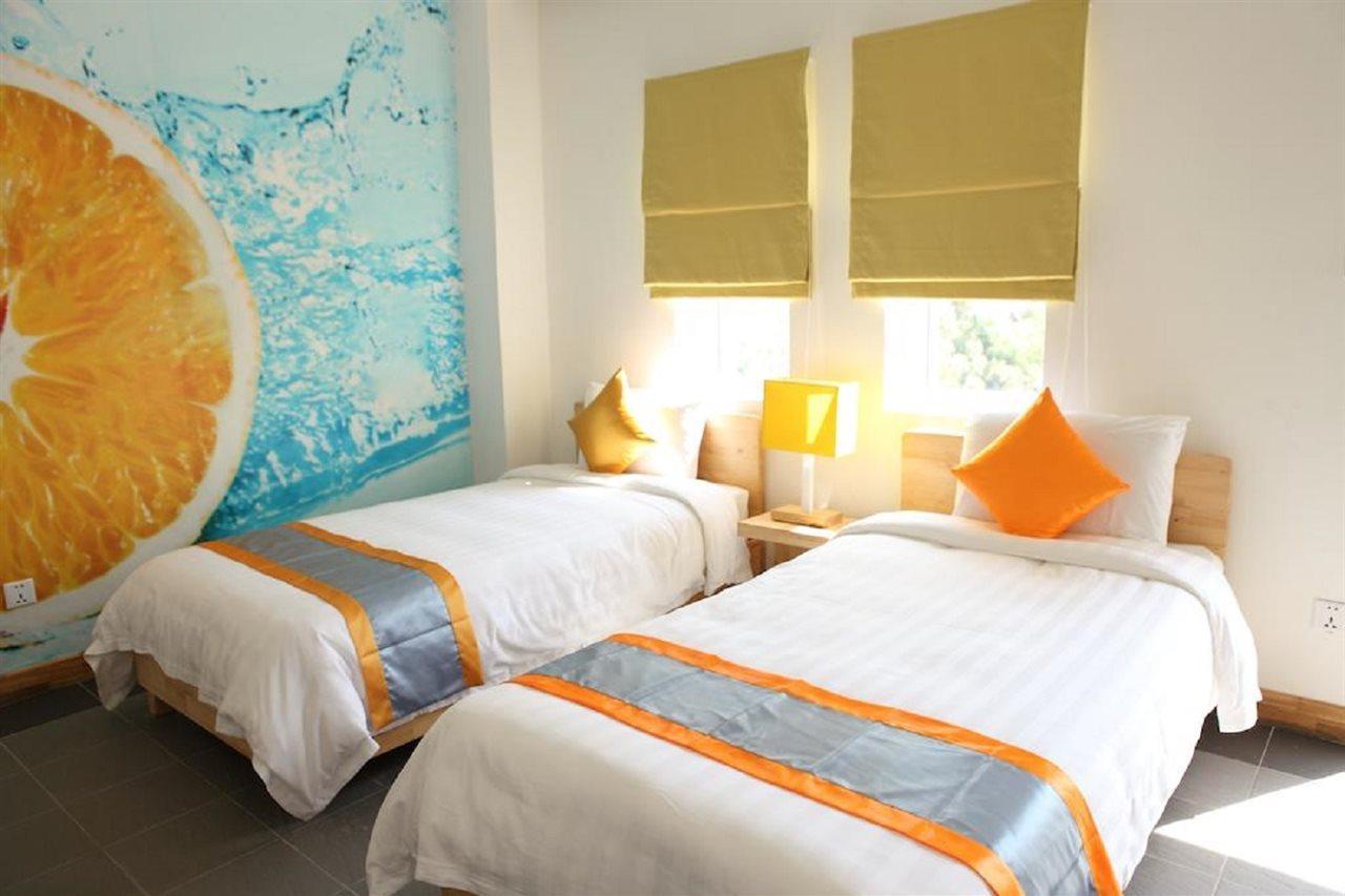 The Frangipani Living Arts Hotel And Spa Phnom Penh Room photo