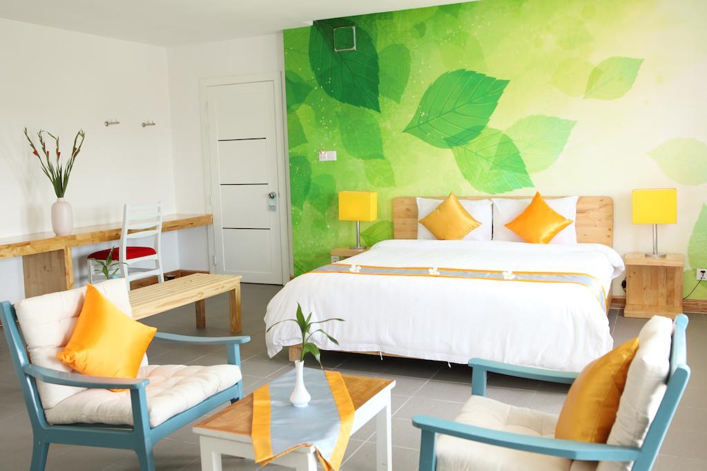 The Frangipani Living Arts Hotel And Spa Phnom Penh Exterior photo